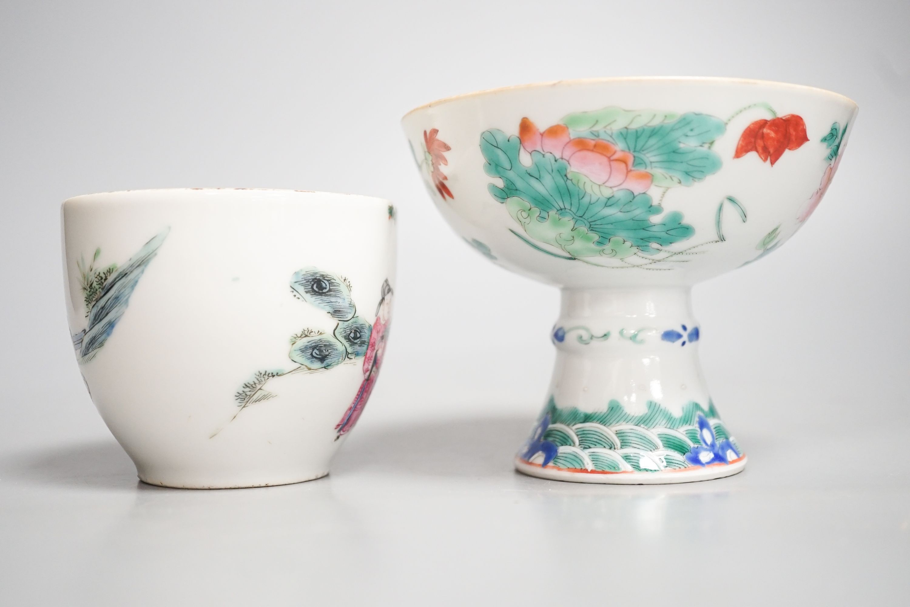 A 19th century Chinese famille stem cup, 9.5cm high and a similar jar (lacking cover), 7.5 cm high